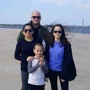 Meet your Posher, Joy